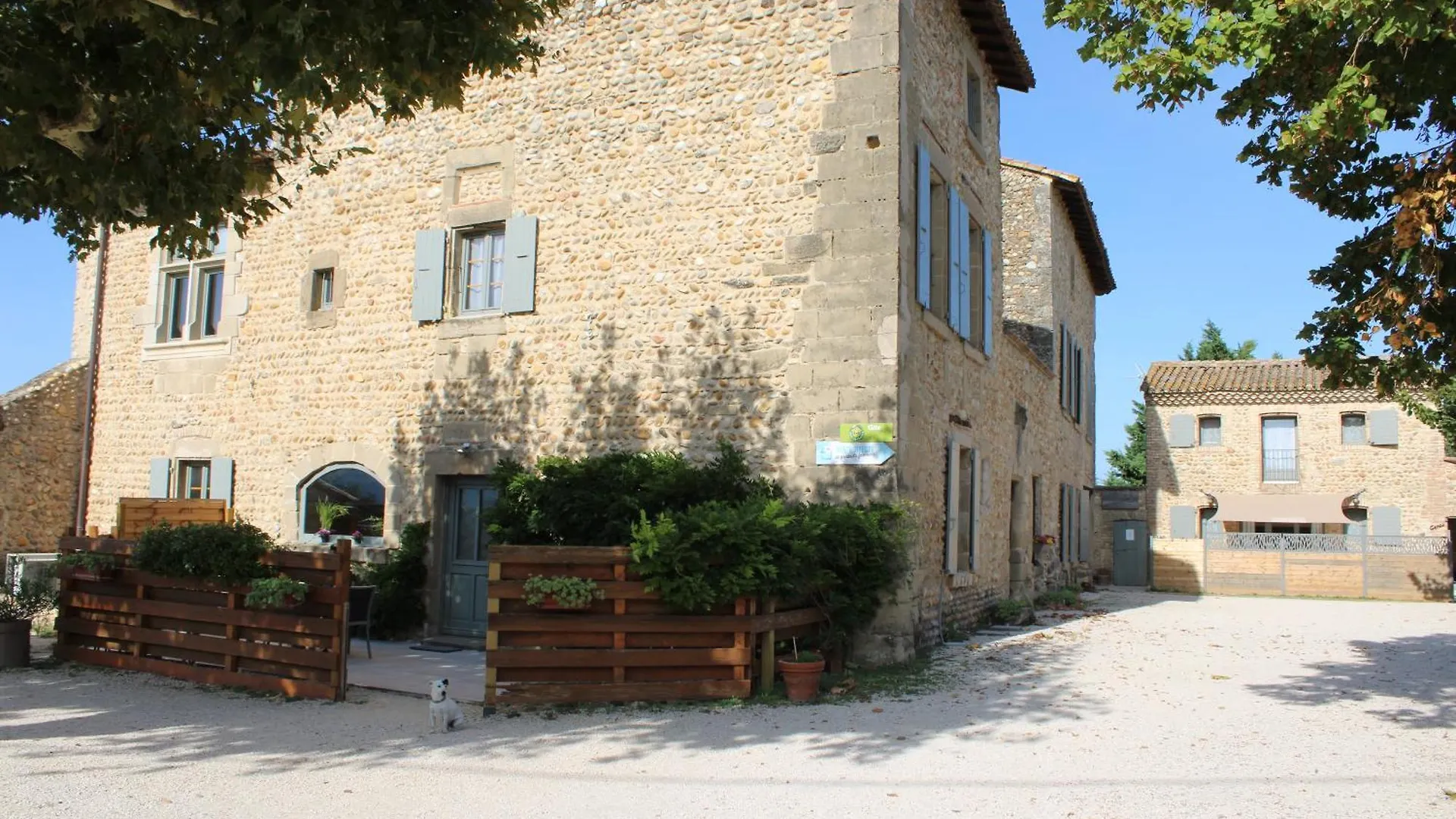 Les Gites De Genas Bourg-les-Valence Holiday home
